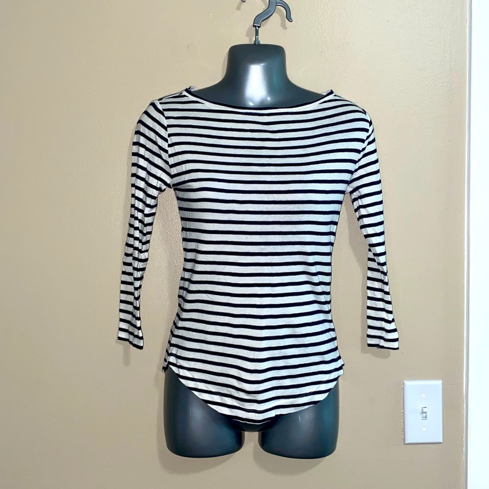 NWOT Ann Taylor Nautical Navy and White Striped 3/4 Sleeve 100% Cotton Tee, XS